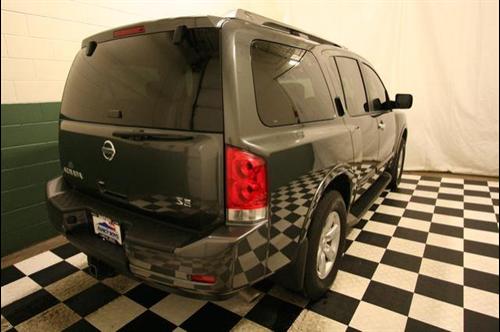 Nissan Armada 2010 photo 3