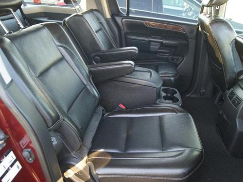 Nissan Armada 2010 photo 2