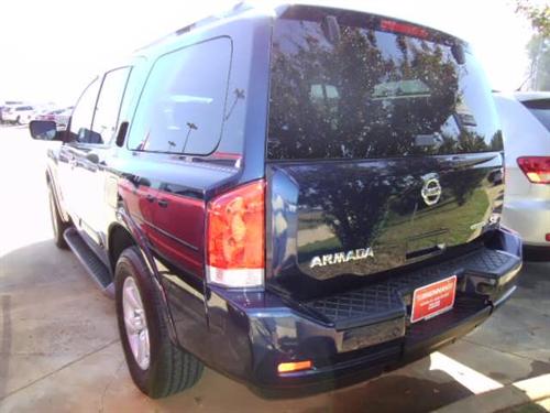 Nissan Armada 2010 photo 1