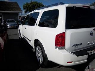 Nissan Armada 2010 photo 1