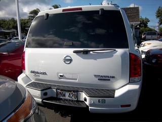 Nissan Armada 2010 photo 2