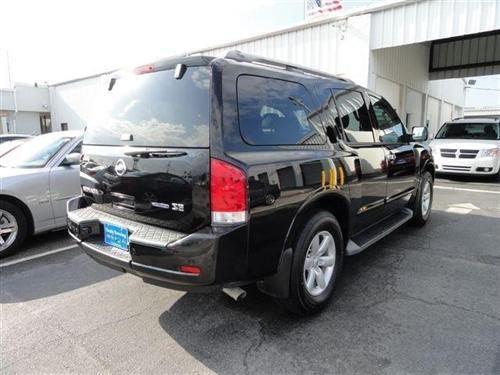 Nissan Armada 2010 photo 2