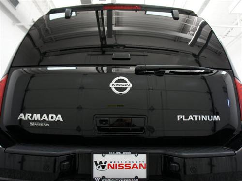 Nissan Armada 2010 photo 3