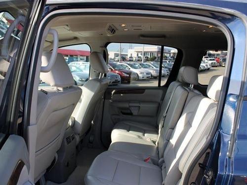 Nissan Armada 2010 photo 1
