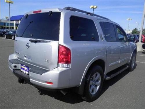 Nissan Armada 2010 photo 4