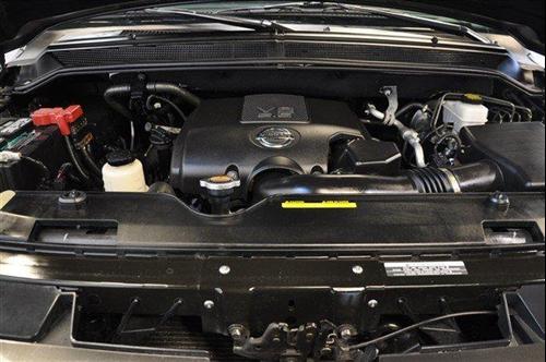 Nissan Armada 2010 photo 4