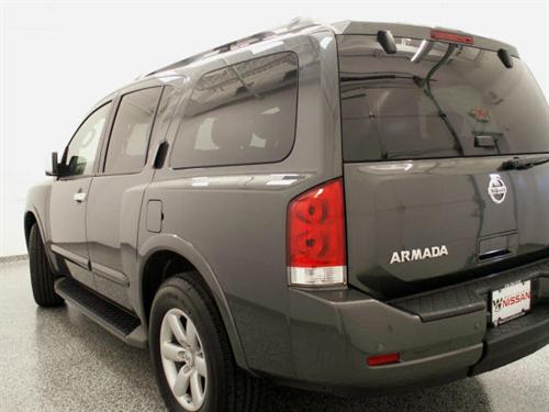 Nissan Armada 2010 photo 2