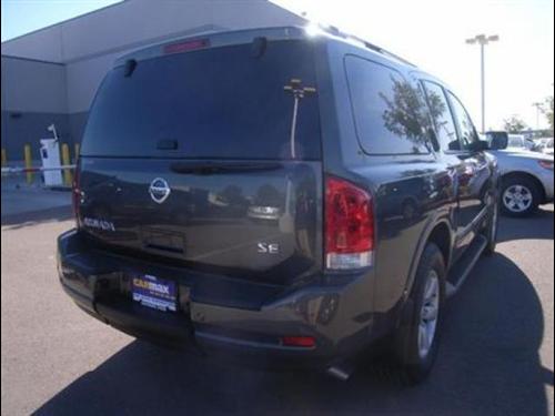 Nissan Armada 2010 photo 4