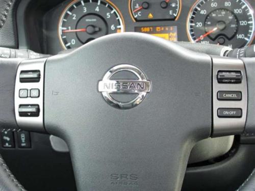 Nissan Armada 2011 photo 4