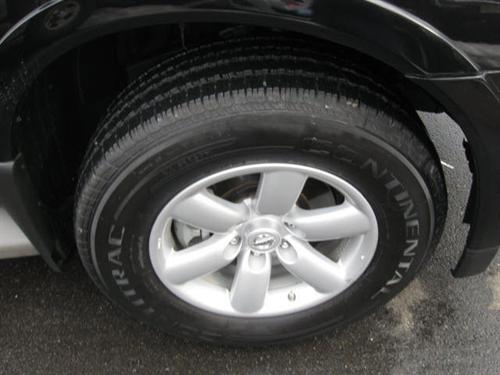 Nissan Armada 2011 photo 5