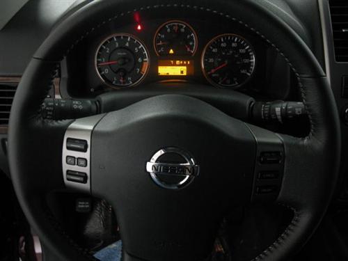 Nissan Armada 2011 photo 4