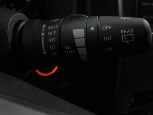 Nissan Armada 2011 photo 3