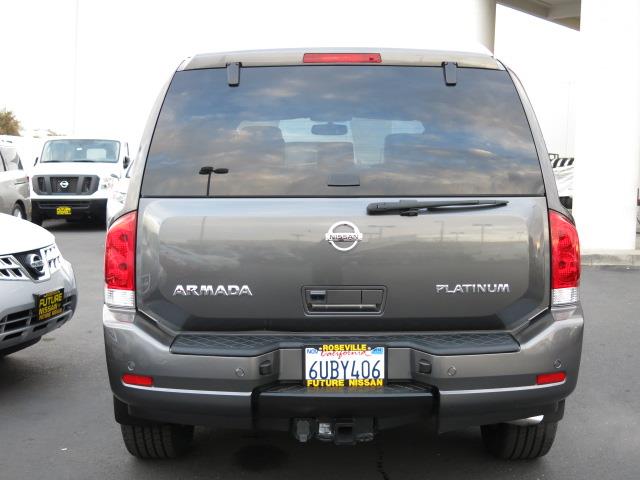 Nissan Armada 2011 photo 4