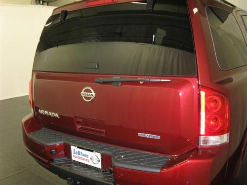 Nissan Armada 2011 photo 1