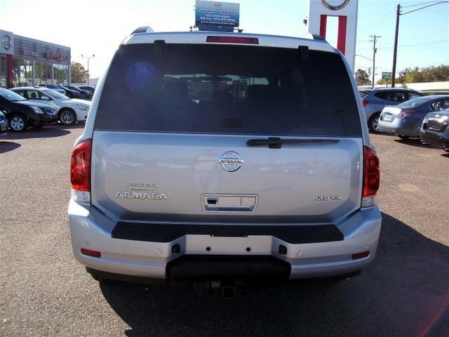 Nissan Armada 2011 photo 3