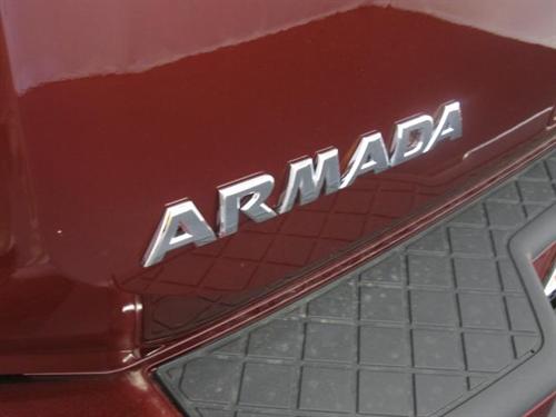 Nissan Armada 2011 photo 1