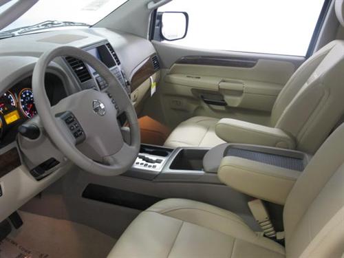 Nissan Armada 2011 photo 2