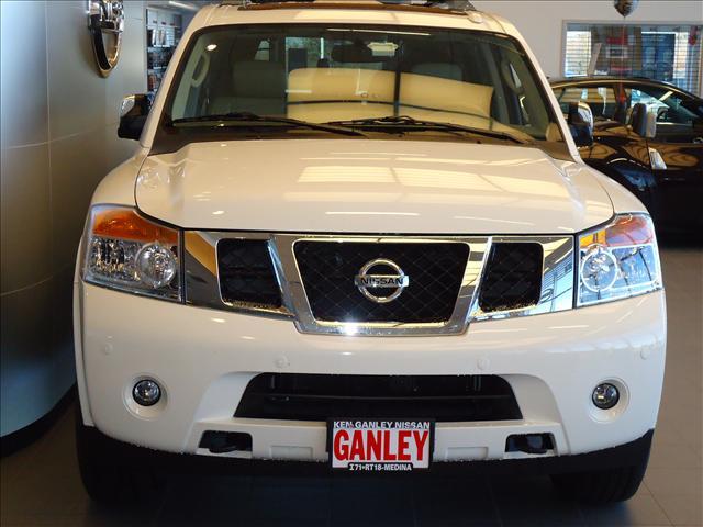 Nissan Armada 2011 photo 2
