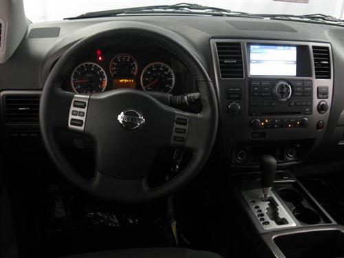 Nissan Armada 2011 photo 2