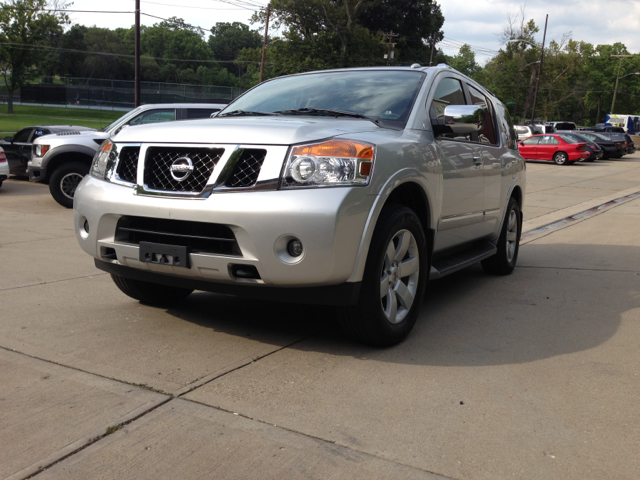 Nissan Armada 2011 photo 2