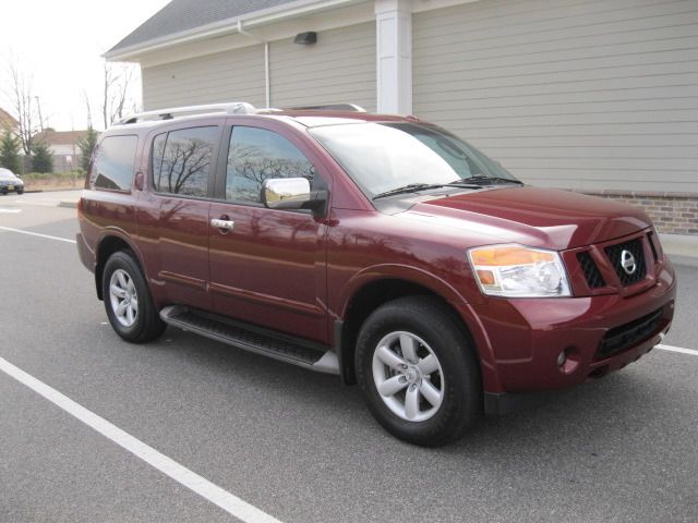 Nissan Armada 2011 photo 1