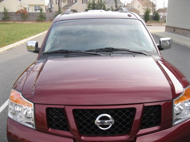 Nissan Armada 2011 photo 2