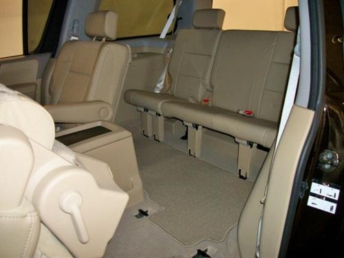 Nissan Armada 2011 photo 3