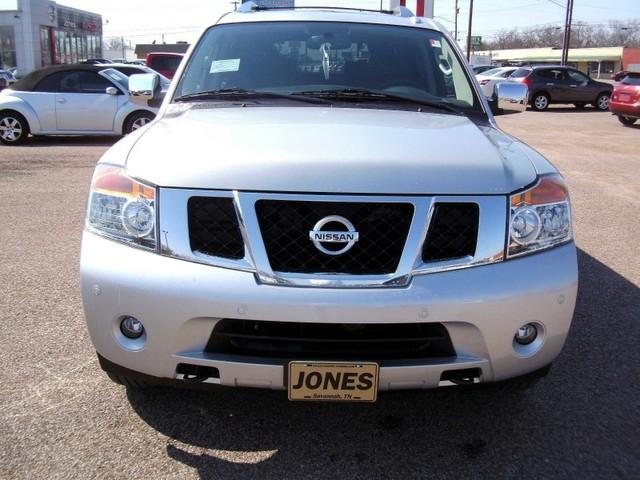 Nissan Armada 2011 photo 3