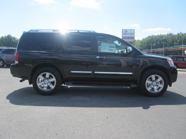 Nissan Armada 2013 photo 1