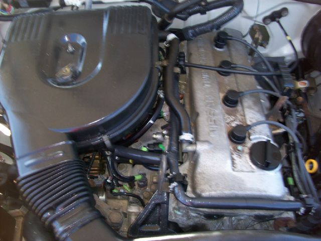 Nissan Frontier 1998 photo 3