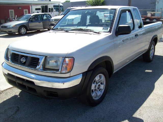 Nissan Frontier 1998 photo 7