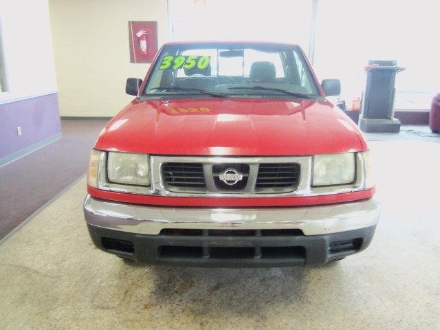 Nissan Frontier 1998 photo 3
