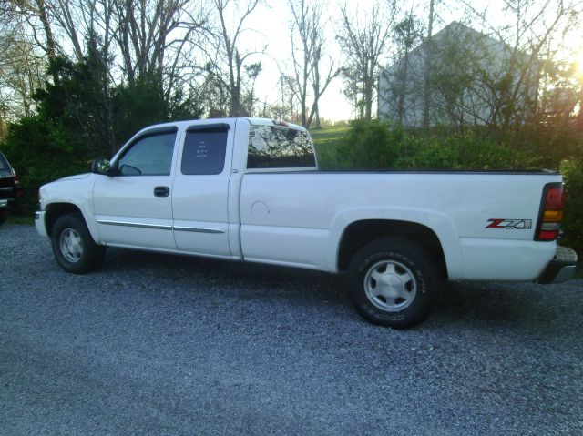 Nissan Frontier 1998 photo 1