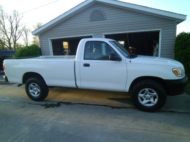 Nissan Frontier 1998 photo 4