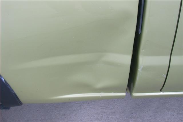 Nissan Frontier 1998 photo 5