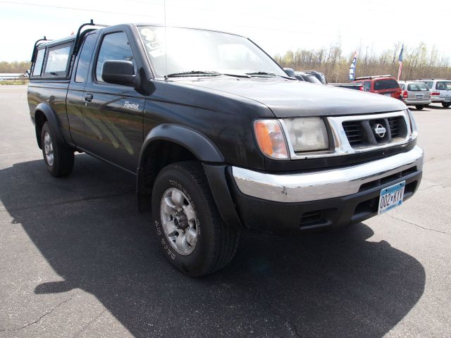 Nissan Frontier 1998 photo 12