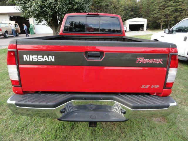 Nissan Frontier 1999 photo 3