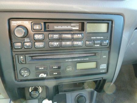 Nissan Frontier SE 2WD Pickup Truck