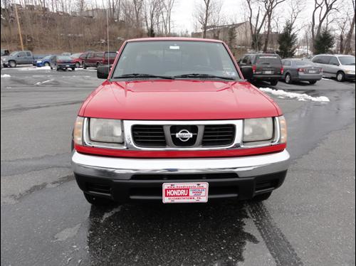 Nissan Frontier 1999 photo 5
