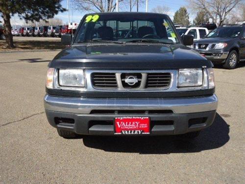 Nissan Frontier 1999 photo 4