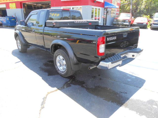 Nissan Frontier 1999 photo 1