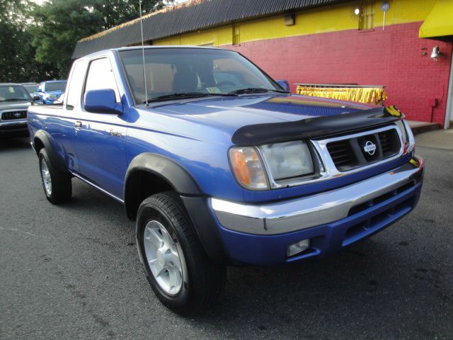 Nissan Frontier FWD CX LTD Avail Pickup Truck