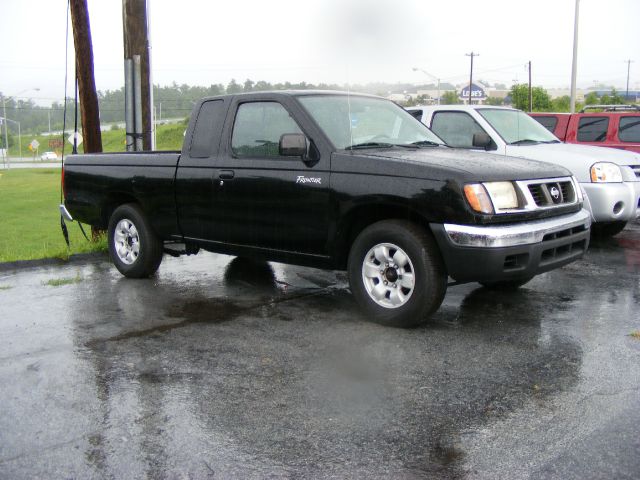 Nissan Frontier 1999 photo 4
