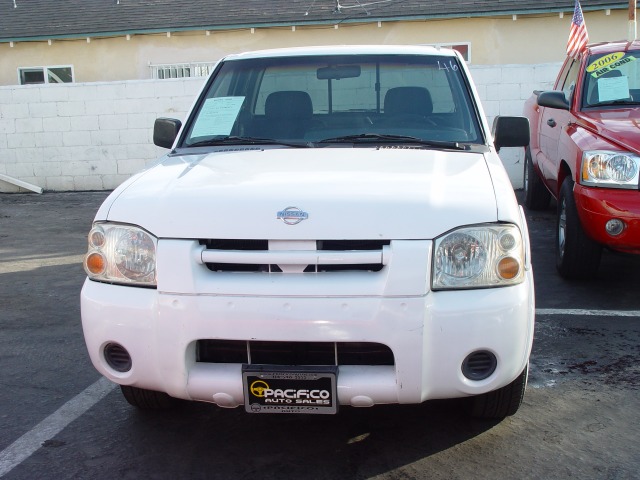 Nissan Frontier 2001 photo 4