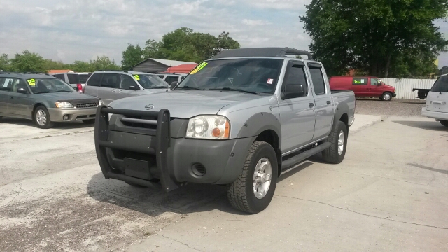 Nissan Frontier 2001 photo 1
