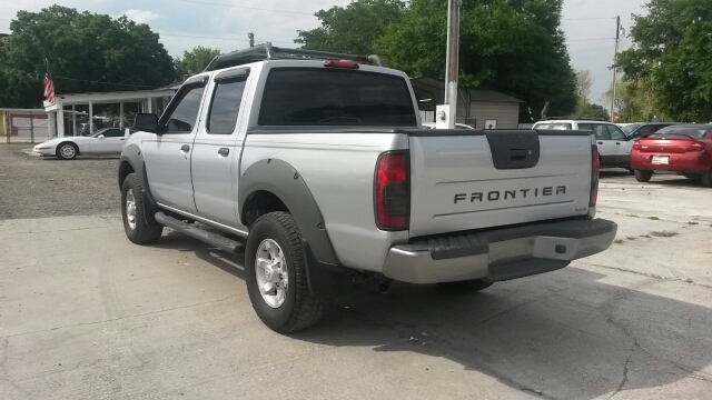 Nissan Frontier 2001 photo 4