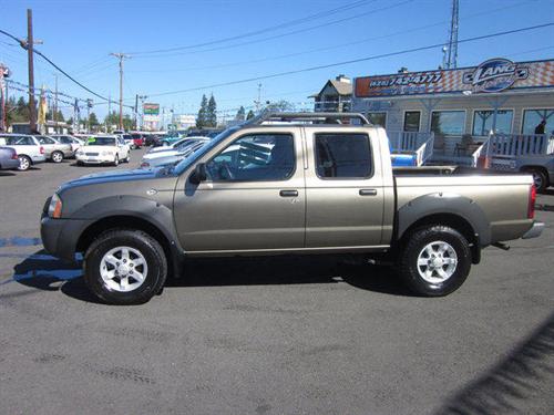 Nissan Frontier 2001 photo 2