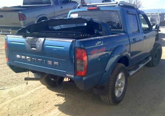 Nissan Frontier 2001 photo 4