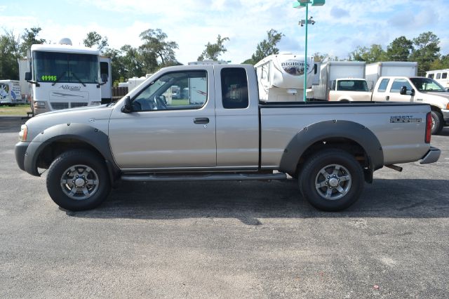 Nissan Frontier 2001 photo 3