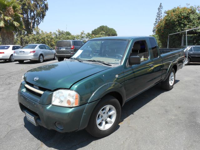 Nissan Frontier 2001 photo 1